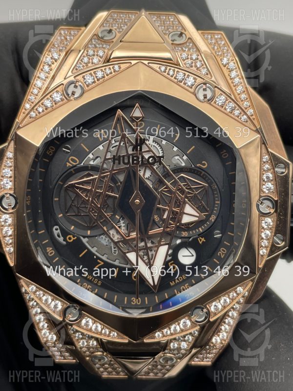 Товар Hublot Big Bang Sang Bleu II 418.OX.1108.RX.1604.MXM20 Фото 3 - Hublot Big Bang Sang Bleu II 418.OX.1108.RX.1604.MXM20