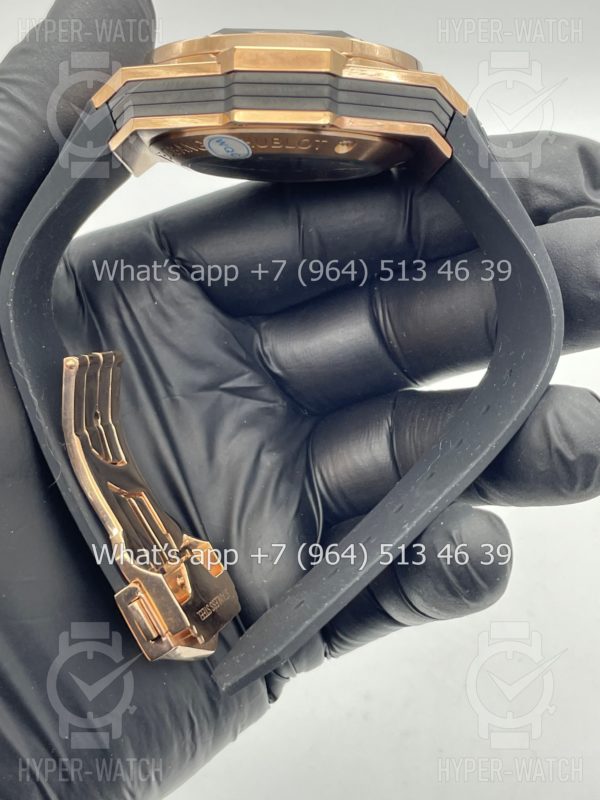 Товар Hublot Big Bang Sang Bleu II 418.OX.1108.RX.1604.MXM20 Фото 12 - Hublot Big Bang Sang Bleu II 418.OX.1108.RX.1604.MXM20