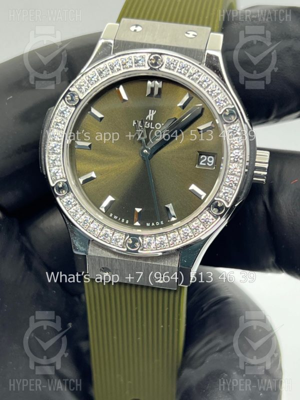 Товар Hublot Classic Fusion 33mm 581.NX.8970.LR.1104 Diamond Фото 9 - Hublot Classic Fusion 33mm 581.NX.8970.LR.1104 Diamond