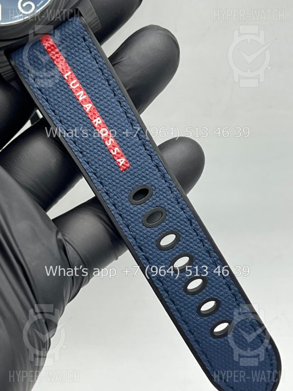Товар Officine Panerai Luminor Luna Rossa PAM01529 Фото 10 - Officine Panerai Luminor Luna Rossa PAM01529