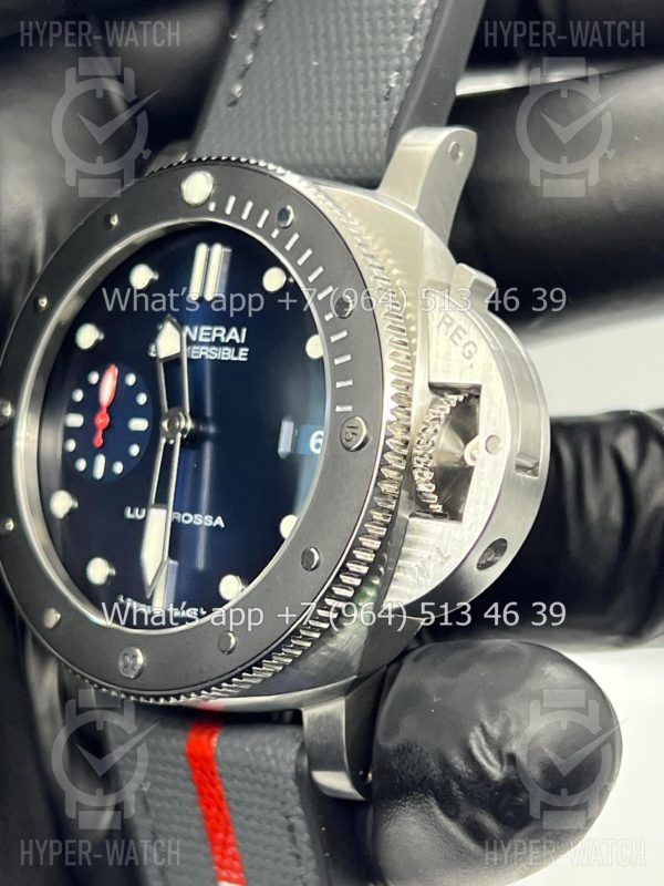 Товар Officine Panerai Luminor Submersible Luna Rossa PAM1565 Фото 8 - Officine Panerai Luminor Submersible Luna Rossa PAM1565