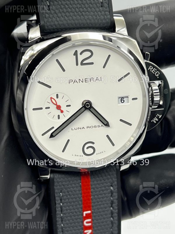 Товар Officine Panerai Luminor Luna Rossa PAM1381 Фото 2 - Officine Panerai Luminor Luna Rossa PAM1381