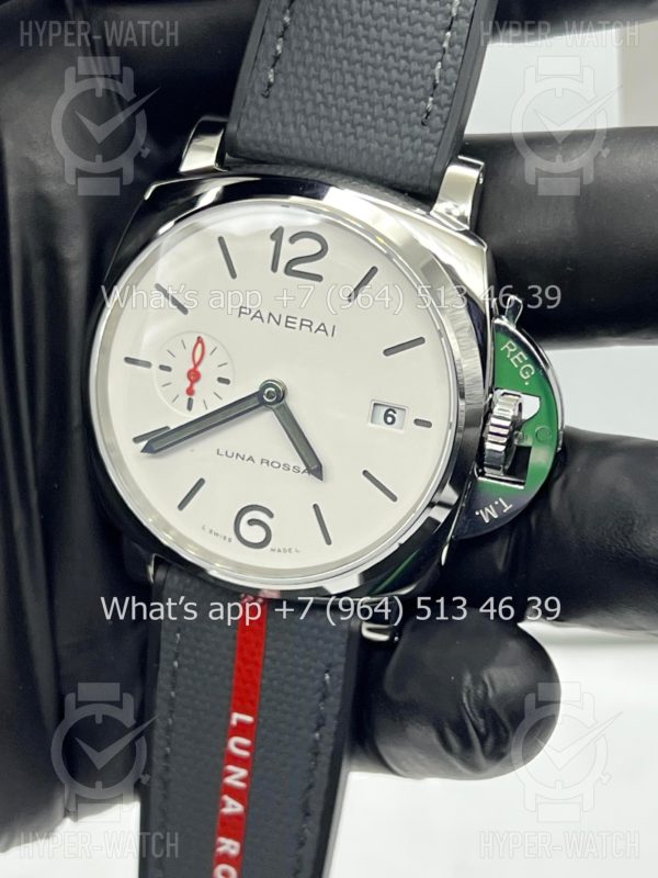 Товар Officine Panerai Luminor Luna Rossa PAM1381 Фото 7 - Officine Panerai Luminor Luna Rossa PAM1381