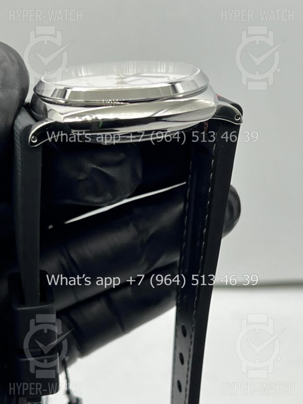 Товар Officine Panerai Luminor Luna Rossa PAM1381 Фото 11 - Officine Panerai Luminor Luna Rossa PAM1381
