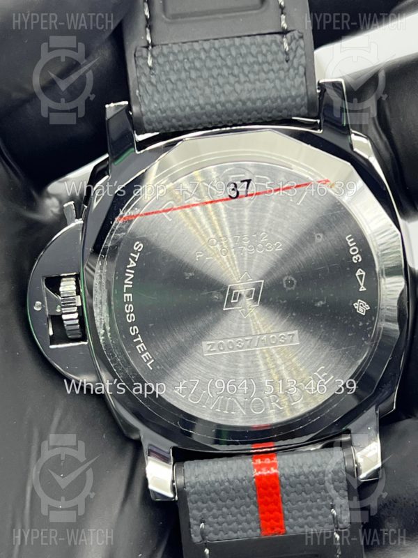 Товар Officine Panerai Luminor Luna Rossa PAM1381 Фото 15 - Officine Panerai Luminor Luna Rossa PAM1381