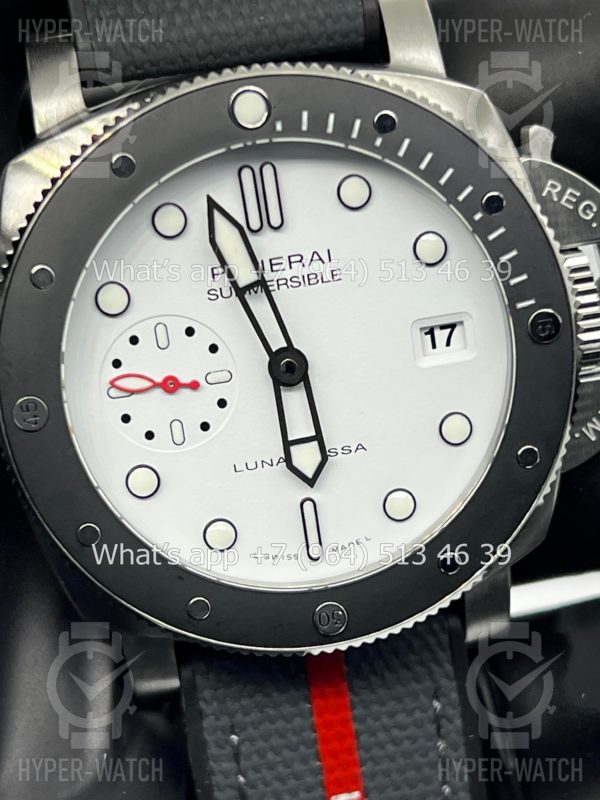 Фото 6 - Officine Panerai Luminor Submersible Luna Rossa PAM1579