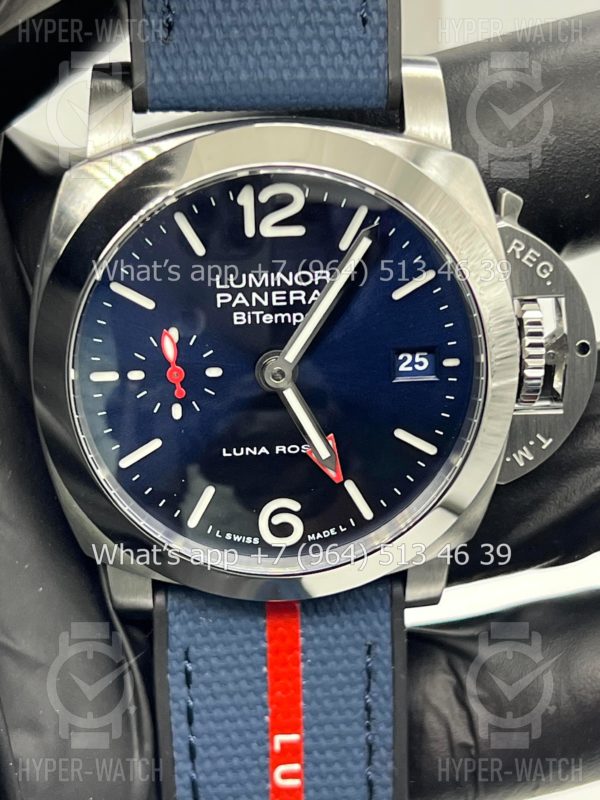 Товар Officine Panerai Luminor Luna Rossa PAM01404 Фото 2 - Officine Panerai Luminor Luna Rossa PAM01404