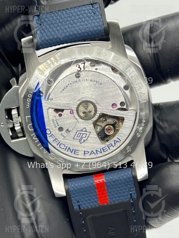 Товар Officine Panerai Luminor Luna Rossa PAM01404 Фото 19 - Officine Panerai Luminor Luna Rossa PAM01404
