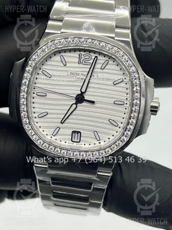 Товар Patek Philippe Nautilus 35mm 7118/1200A-010 Steel Фото 4 - Patek Philippe Nautilus 35mm 7118/1200A-010 Steel
