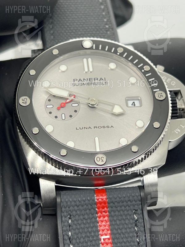 Товар Officine Panerai Luminor Submersible Luna Rossa PAM01681 Фото 5 - Officine Panerai Luminor Submersible Luna Rossa PAM01681