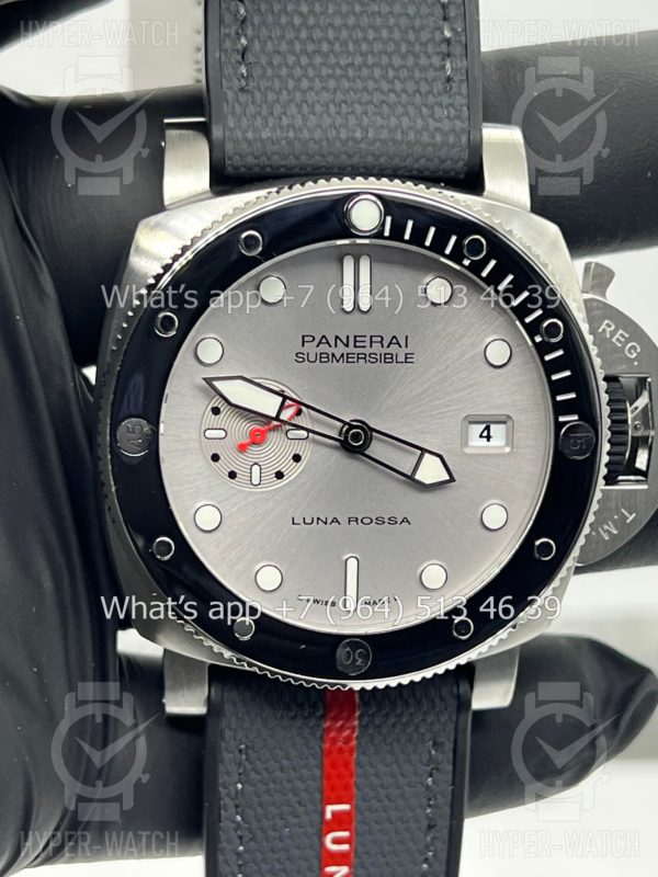 Товар Officine Panerai Luminor Submersible Luna Rossa PAM01681 Фото 6 - Officine Panerai Luminor Submersible Luna Rossa PAM01681
