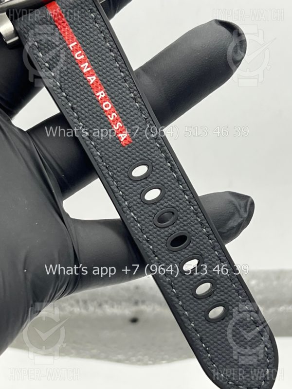 Товар Officine Panerai Luminor Submersible Luna Rossa PAM01681 Фото 8 - Officine Panerai Luminor Submersible Luna Rossa PAM01681