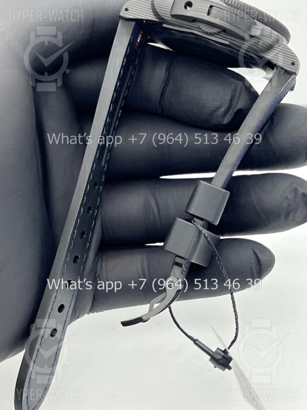 Товар Officine Panerai Luminor Submersible Luna Rossa PAM01563 Фото 11 - Officine Panerai Luminor Submersible Luna Rossa PAM01563