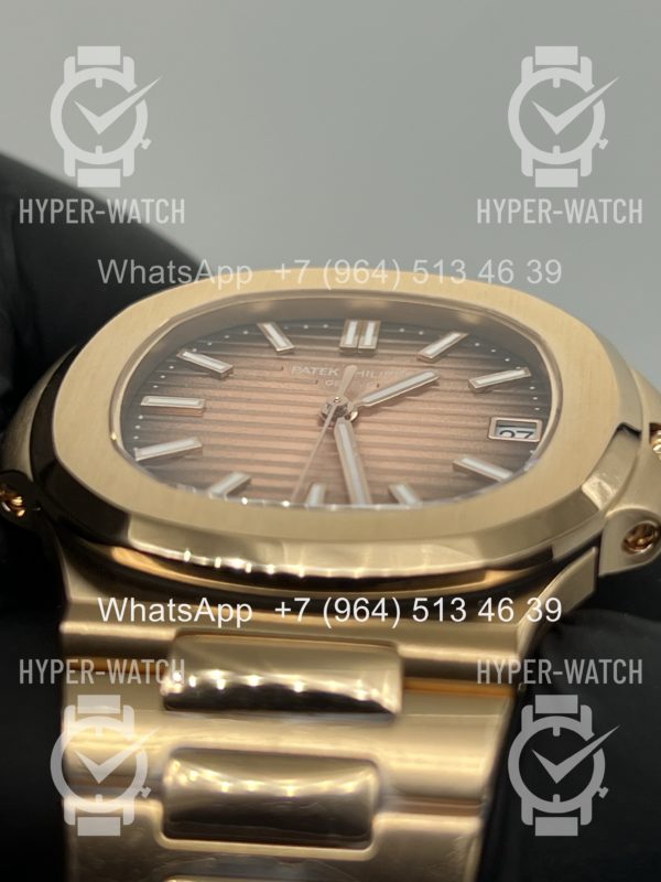 Фото 8 - Patek Philippe Nautilus 40mm 5711/1R-001 Gold