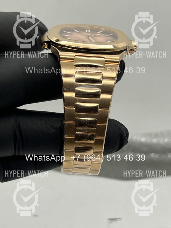 Фото 9 - Patek Philippe Nautilus 40mm 5711/1R-001 Gold