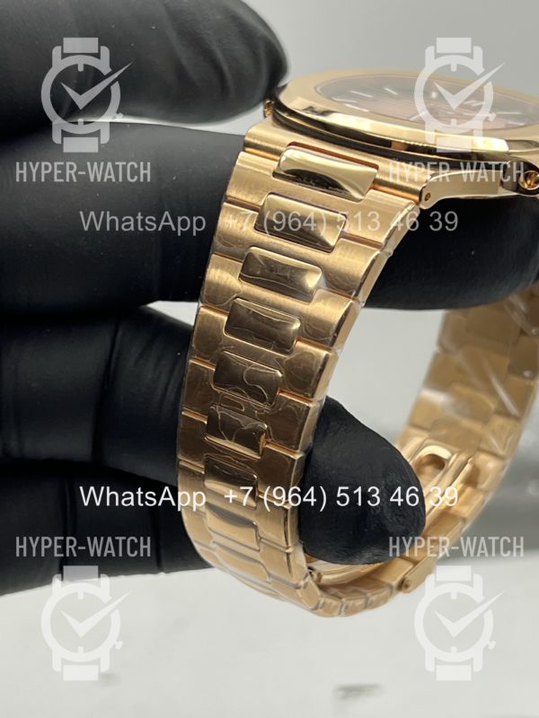 Фото 11 - Patek Philippe Nautilus 40mm 5711/1R-001 Gold