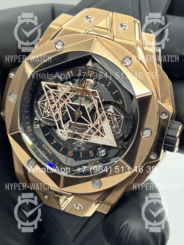 Товар Hublot Big Bang Sang Bleu II 418.OX.1108.RX.MXM19 V3 Фото 3 - Hublot Big Bang Sang Bleu II 418.OX.1108.RX.MXM19 V3