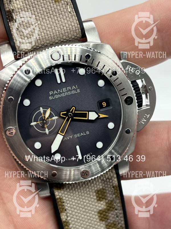 Товар Officine Panerai Luminor Submersible PAM01323 Steel Фото 6 - Officine Panerai Luminor Submersible PAM01323 Steel