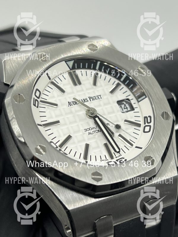 Товар Audemars Piguet Royal Oak Offshore Diver 15710ST.OO.A002CA.02 White Фото 10 - Audemars Piguet Royal Oak Offshore Diver 15710ST.OO.A002CA.02 White