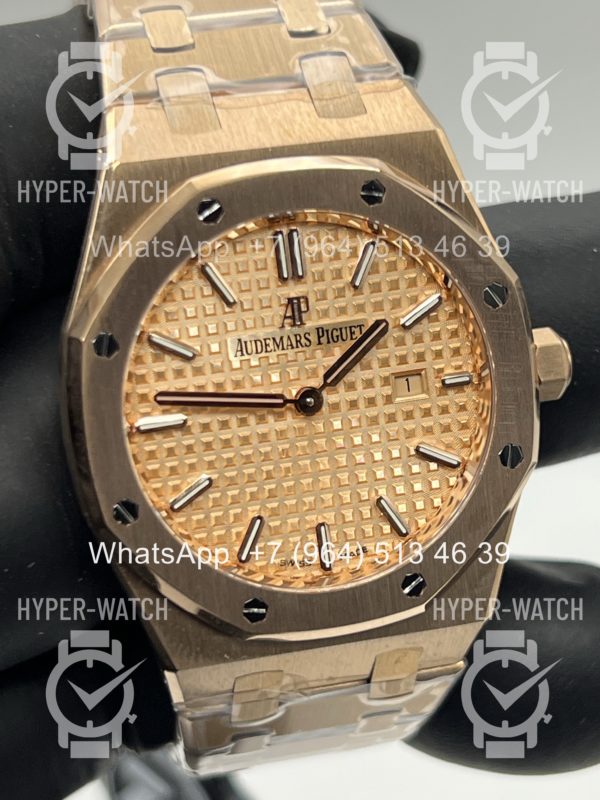 Товар Audemars Piguet Royal Oak 33mm 67651OR.OO.1261OR Фото 6 - Audemars Piguet Royal Oak 33mm 67651OR.OO.1261OR