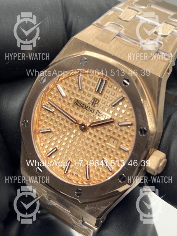 Товар Audemars Piguet Royal Oak 33mm 67651OR.OO.1261OR Фото 7 - Audemars Piguet Royal Oak 33mm 67651OR.OO.1261OR