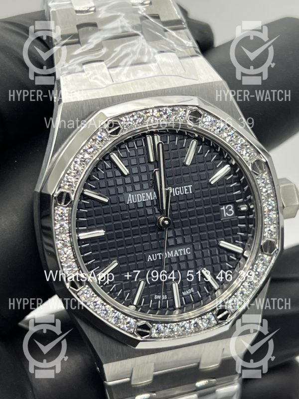 Товар Audemars Piguet Royal Oak 37mm 15451ST.ZZ.1256ST.03 Blue Steel Фото 10 - Audemars Piguet Royal Oak 37mm 15451ST.ZZ.1256ST.03 Blue Steel