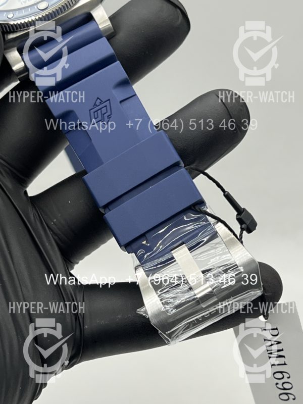 Фото 8 - Officine Panerai Luminor Submersible PAM01696 Steel