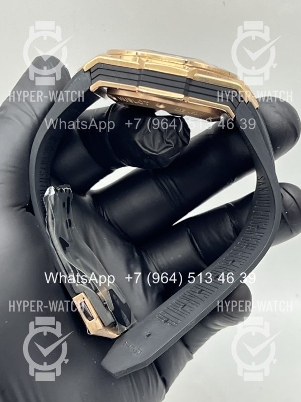 Товар Hublot Big Bang Sang Bleu II 418.OX.1108.RX.MXM19 Art 12150 Фото 14 - Hublot Big Bang Sang Bleu II 418.OX.1108.RX.MXM19 Art 12150
