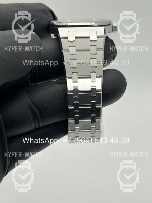 Товар Audemars Piguet Royal Oak 33mm 67651ST.ZZ.D002CR.01 Diamond Steel Фото 6 - Audemars Piguet Royal Oak 33mm 67651ST.ZZ.D002CR.01 Diamond Steel