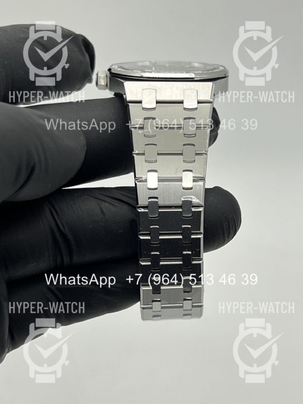 Товар Audemars Piguet Royal Oak 33mm 67651ST.ZZ.D002CR.01 Diamond Steel Фото 8 - Audemars Piguet Royal Oak 33mm 67651ST.ZZ.D002CR.01 Diamond Steel