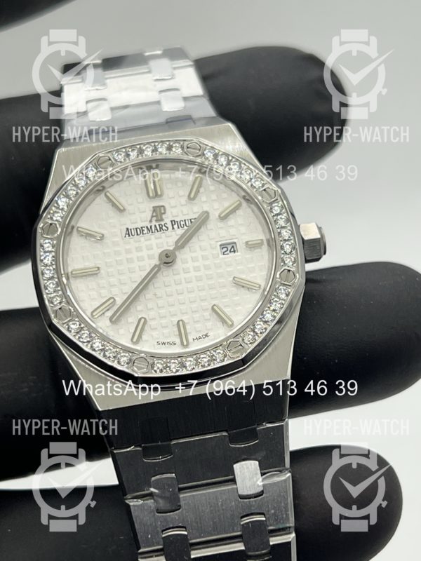 Товар Audemars Piguet Royal Oak 33mm 67651ST.ZZ.1261ST.01 Diamond Steel Фото 5 - Audemars Piguet Royal Oak 33mm 67651ST.ZZ.1261ST.01 Diamond Steel