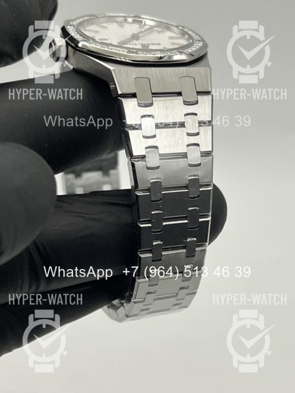 Товар Audemars Piguet Royal Oak 33mm 67651ST.ZZ.1261ST.01 Diamond Steel Фото 11 - Audemars Piguet Royal Oak 33mm 67651ST.ZZ.1261ST.01 Diamond Steel